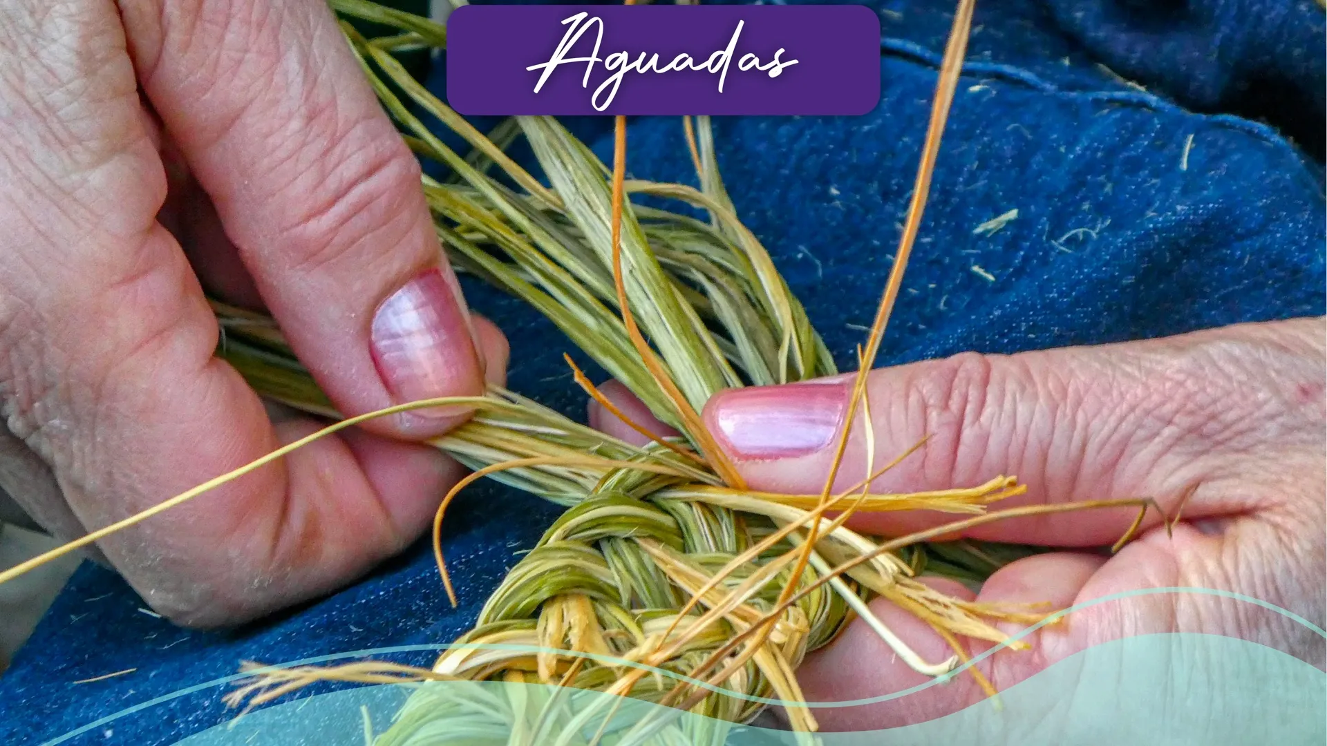 Immerse yourself in the history and tradition of Aguadas, where the mountains tell secrets and artisan hands weave palm hats with magic. This town, declared a World Heritage Site, invites you to walk through its cobbled streets, full of colonial architecture and aromas of freshly roasted coffee. Aguadas is a corner where time stops so you can live its essence.